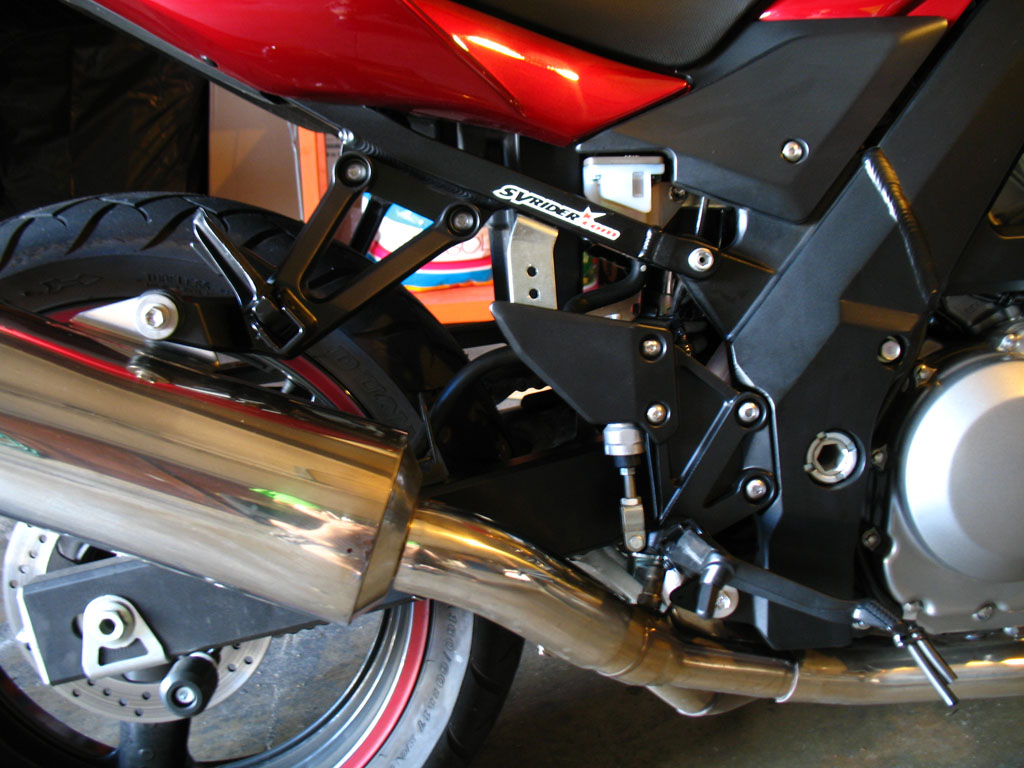 Painting Rearsets Suzuki SV650 Riders Forum